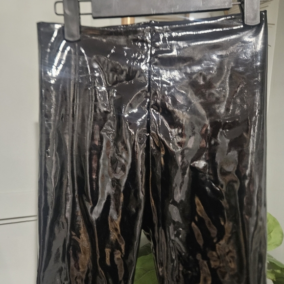 COMMANDO Faux Patent Leather Legging In Black. Size XS - Picture 14 of 15
